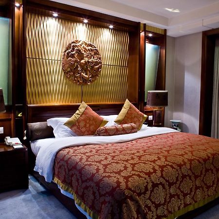 Hongyi Hotel Wuhan Eksteriør billede
